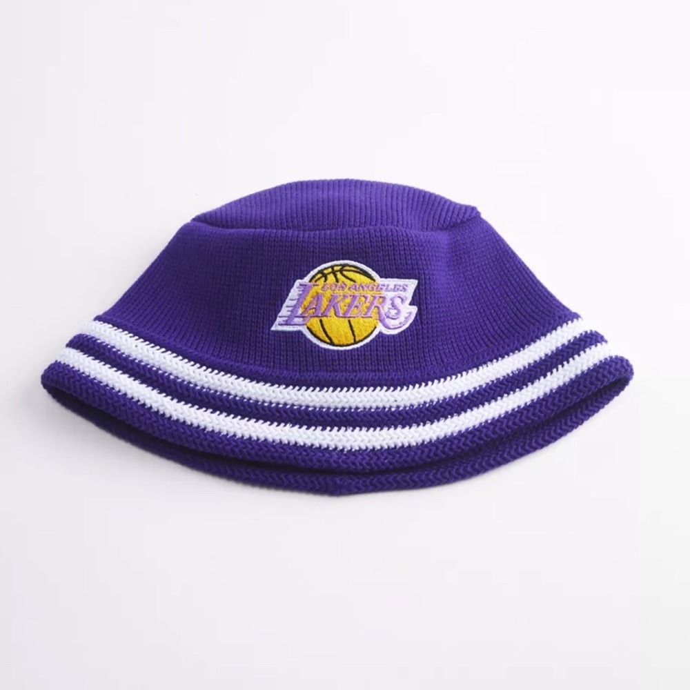 NWT LA Lakers Hat
